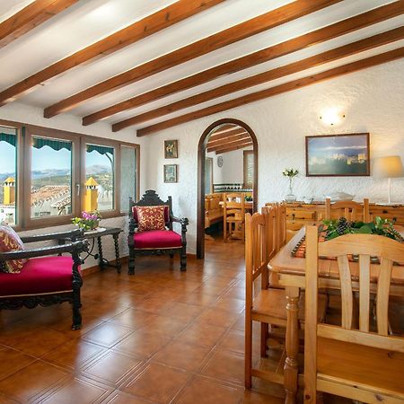 Casa Jardín del Olivar con Piscina privada Alcaucín Exterior foto
