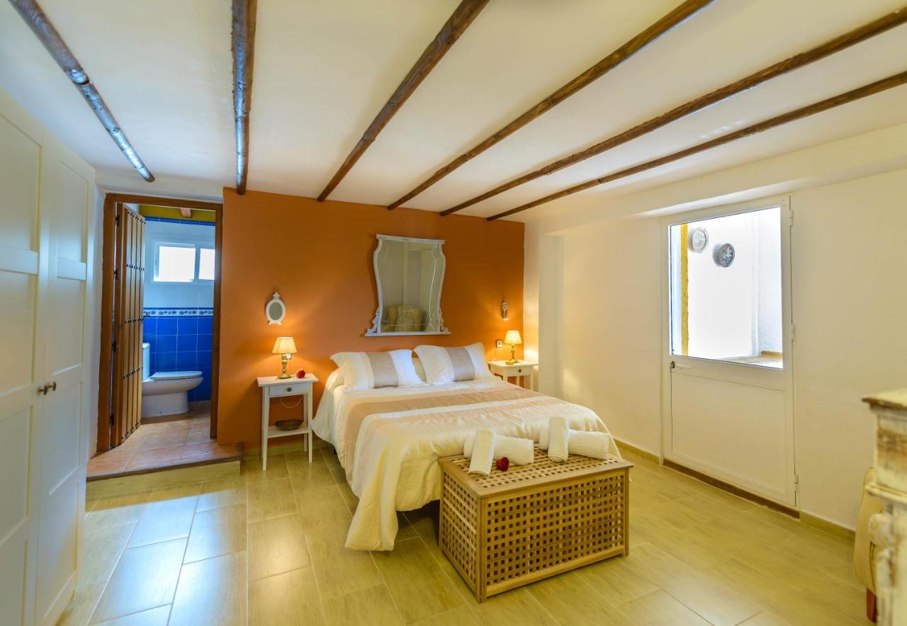 Casa Jardín del Olivar con Piscina privada Alcaucín Exterior foto